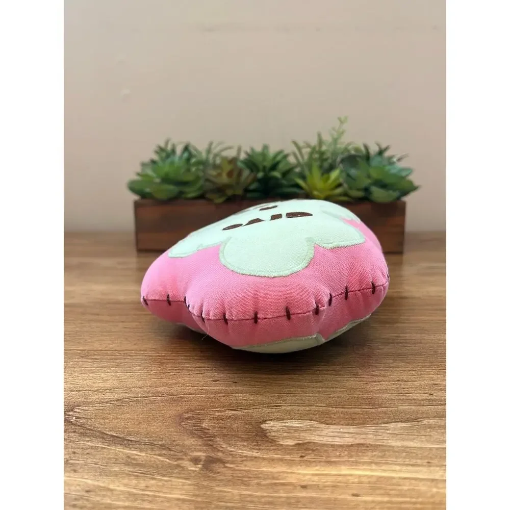 Pottery Barn Teen Room Decoration